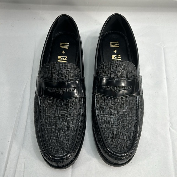 Rare Louis Vuitton LV X NBA Monogram Leather Men's 9.5M Shoes - Picture 2 of 14